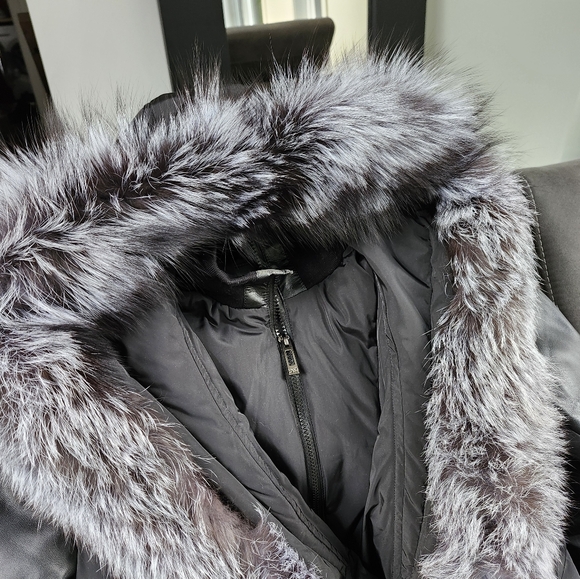 Woman winter coat - Picture 5 of 9